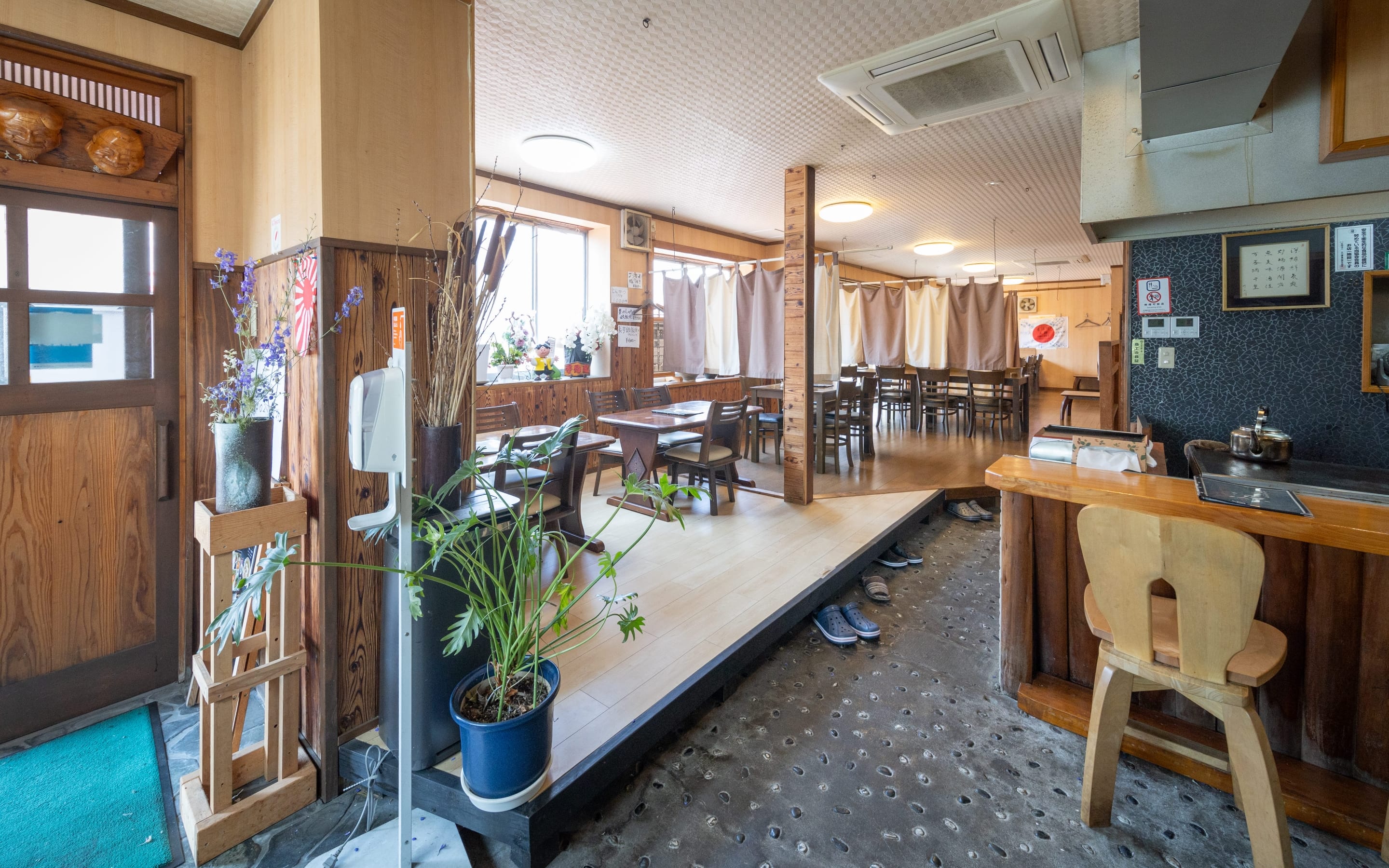 店内